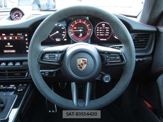 Porsche 911 2022-07 626414-9