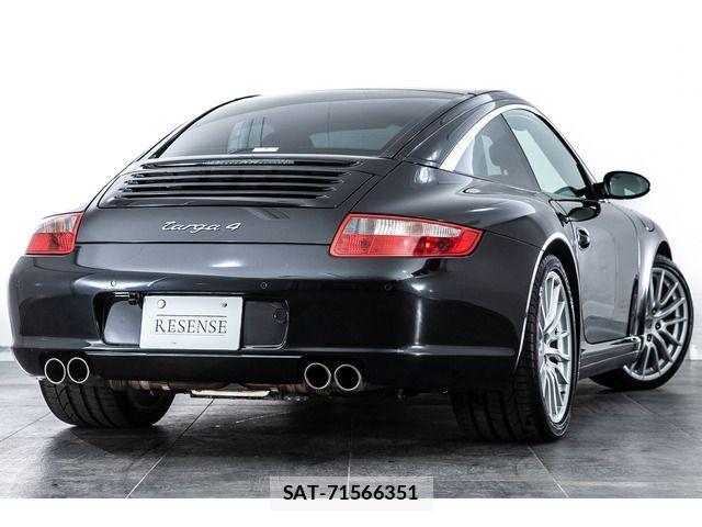Porsche 911 2007-06 641368-2