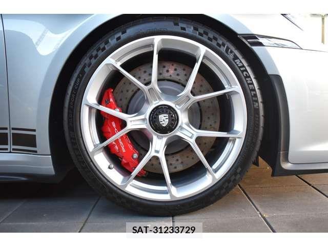 Porsche 911 2022-01 649794-14