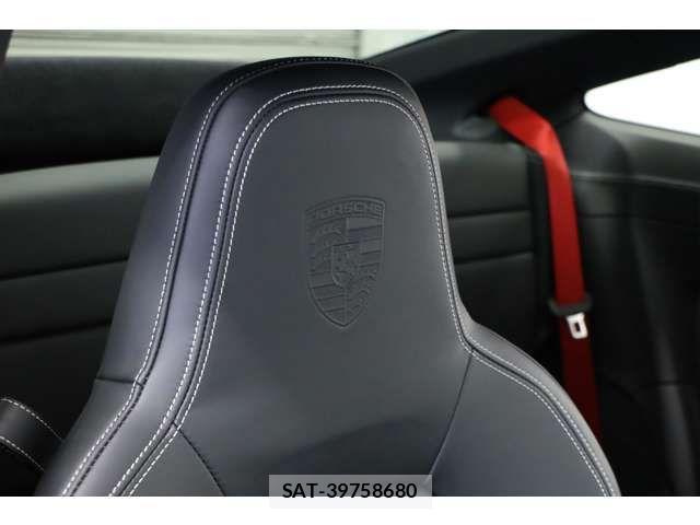 Porsche 911 2024-01 789967-11