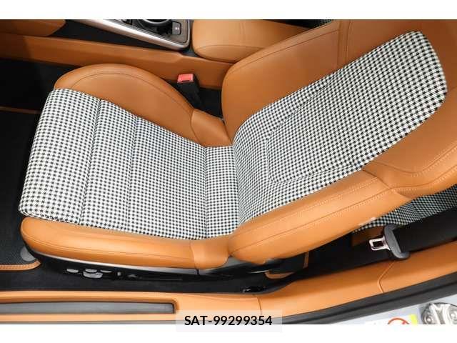 Porsche 911 2023-02 826889-6