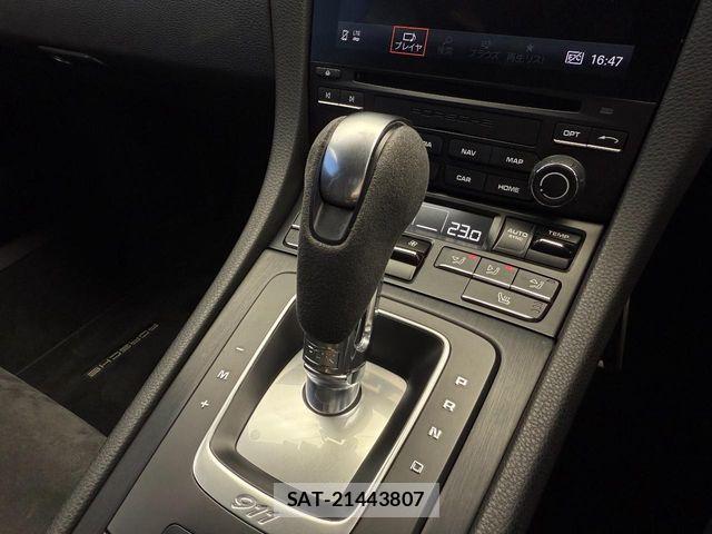 Porsche 911 2017-10 989244-11