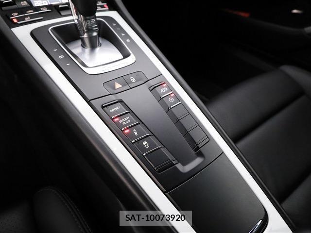 Porsche 911 2014-12 1056278-25