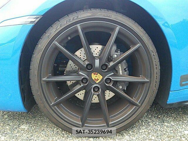 Porsche 911 2024-03 1125594-23