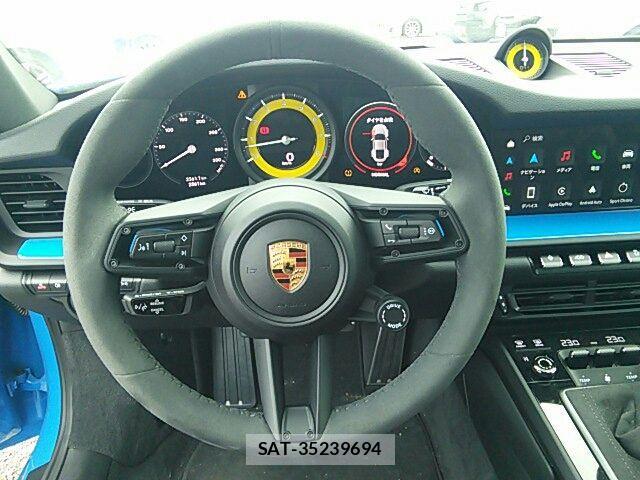 Porsche 911 2024-03 1125594-7