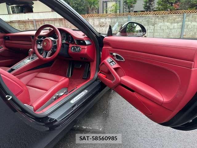 Porsche 911 2016-09 1208085-19