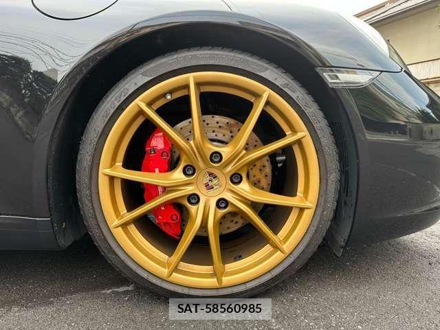 Porsche 911 2016-09 1208085-3