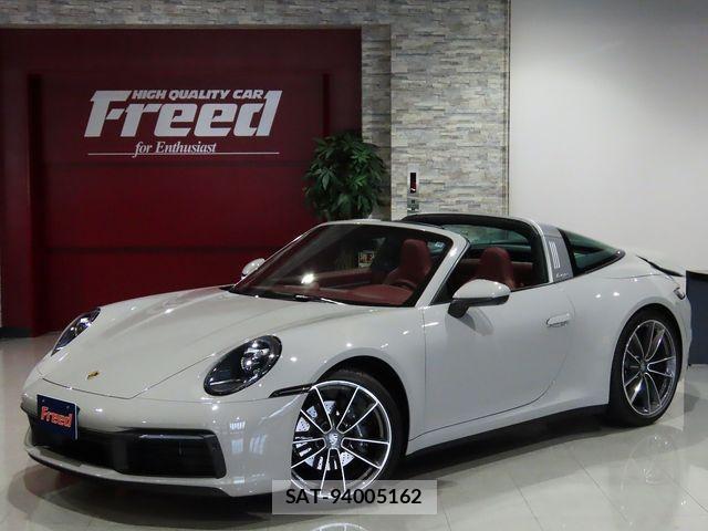 Porsche 911 2024-10 1223987-0