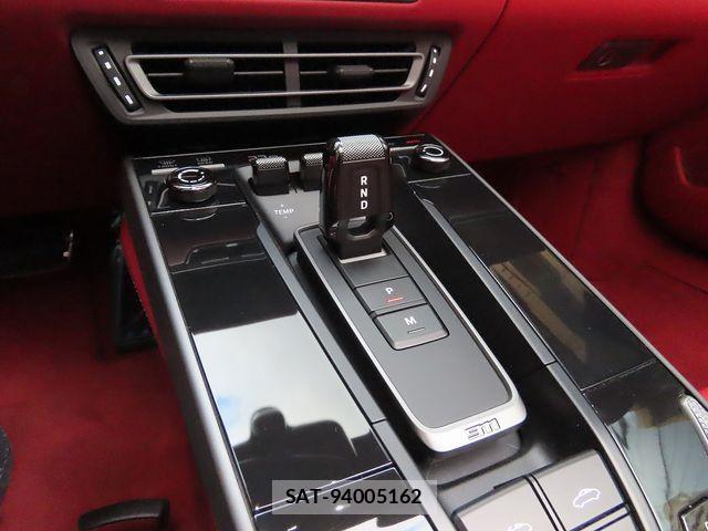 Porsche 911 2024-10 1223987-13