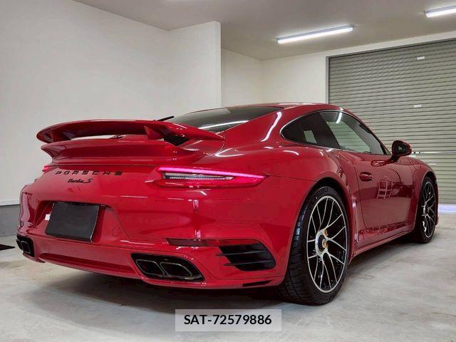 Porsche 911 2018-12 1223982-23