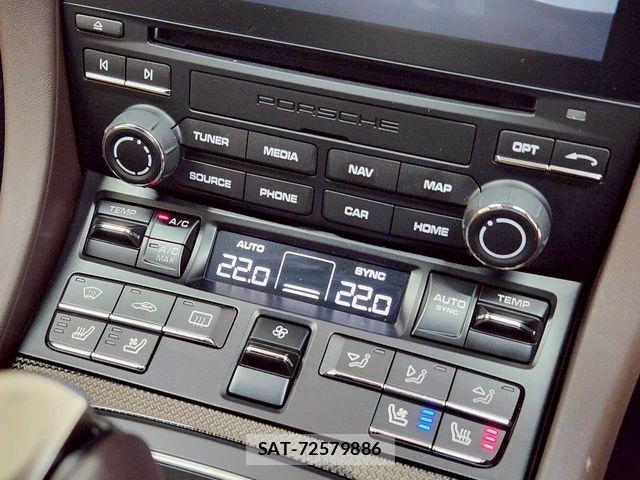 Porsche 911 2018-12 1223982-28