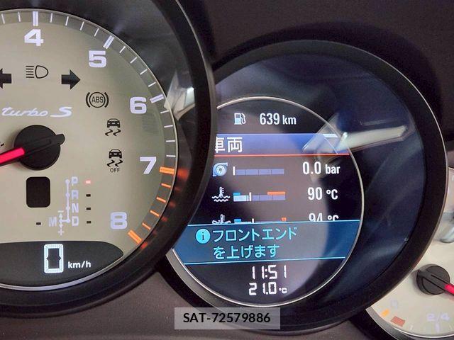Porsche 911 2018-12 1223982-2