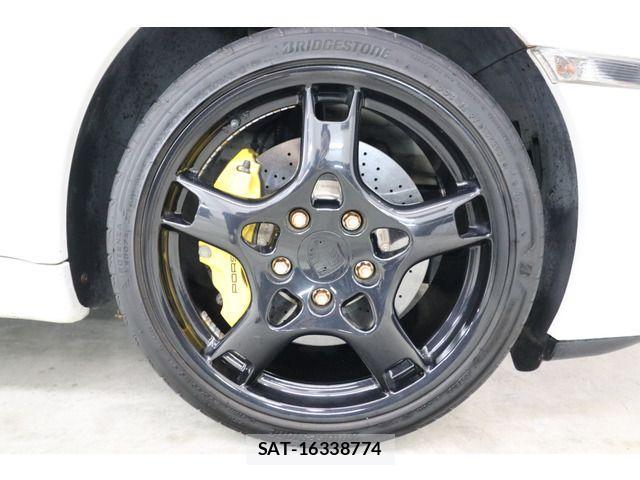 Porsche 911 2005-04 1268306-9