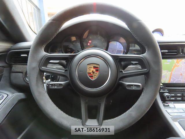 Porsche 911 2019-04 1282829-9