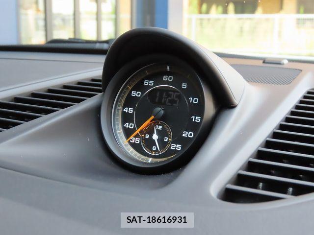 Porsche 911 2019-04 1282829-18