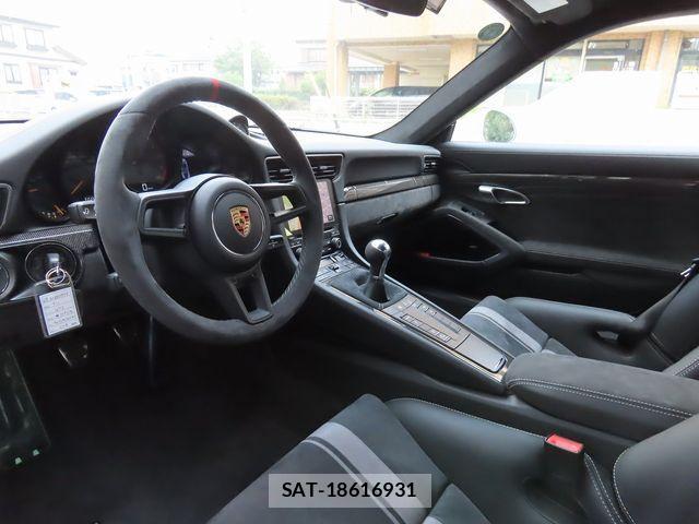 Porsche 911 2019-04 1282829-1
