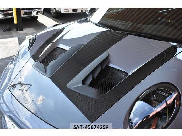 Porsche 911 2024-02 1293266-12