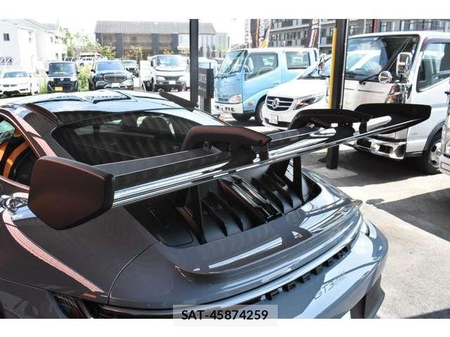 Porsche 911 2024-02 1293266-13