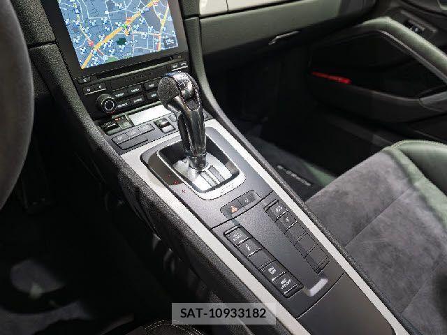 Porsche 911 2018-06 1293261-11