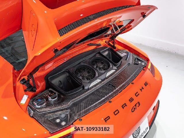 Porsche 911 2018-06 1293261-18