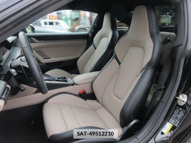 Porsche 911 2025-03 1303739-15