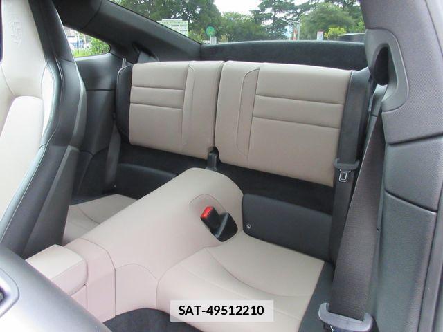 Porsche 911 2025-03 1303739-17
