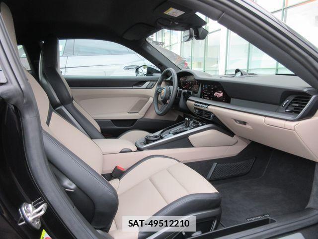 Porsche 911 2025-03 1303739-19