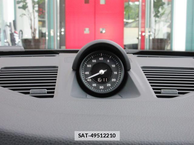 Porsche 911 2025-03 1303739-22