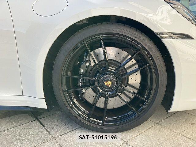 Porsche 911 2024-07 1322903-11