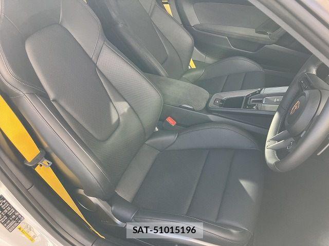 Porsche 911 2024-07 1322903-18