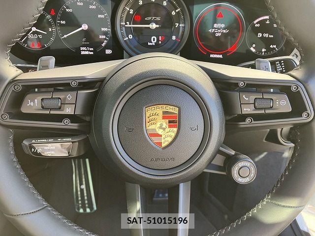 Porsche 911 2024-07 1322903-25