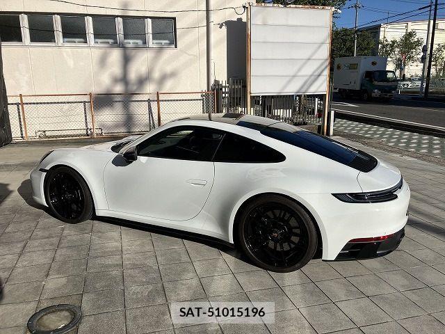 Porsche 911 2024-07 1322903-6