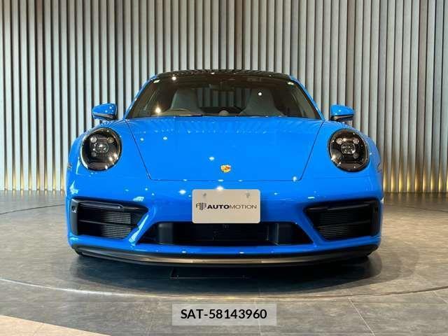 Porsche 911 2023-08 1338798-8