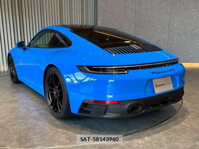 Porsche 911 2023-08 1338798-9