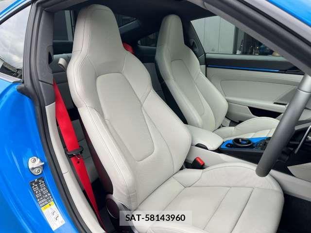 Porsche 911 2023-08 1338798-3