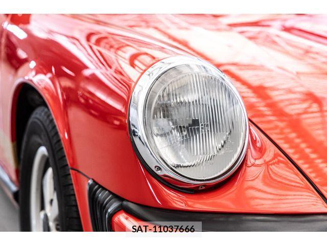 Porsche 911 1977-04 1355368-18