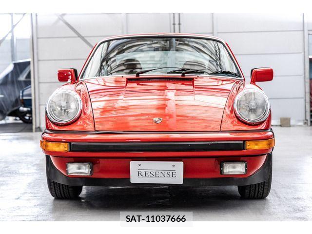 Porsche 911 1977-04 1355368-3