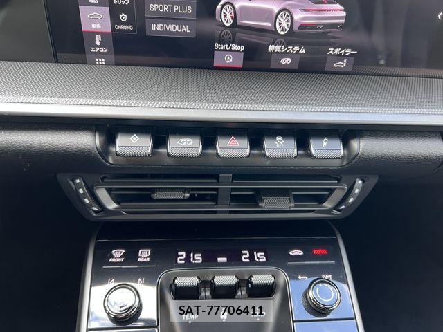 Porsche 911 2021-01 1626781-18
