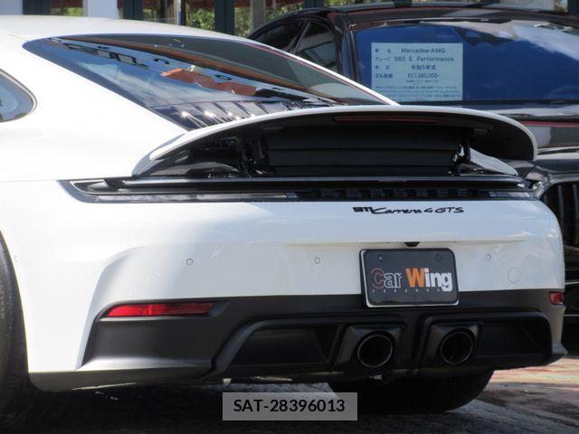 Porsche 911 2025-06 1663139-10