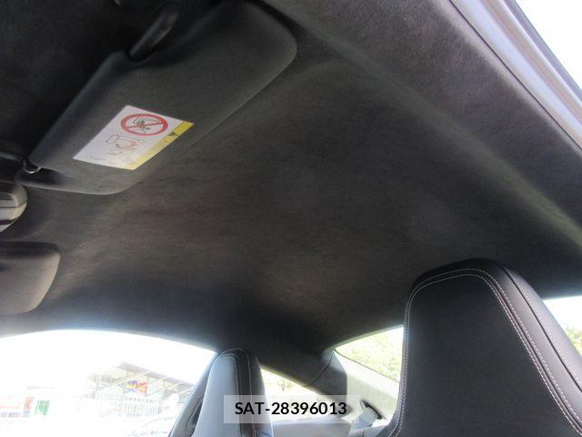 Porsche 911 2025-06 1663139-14