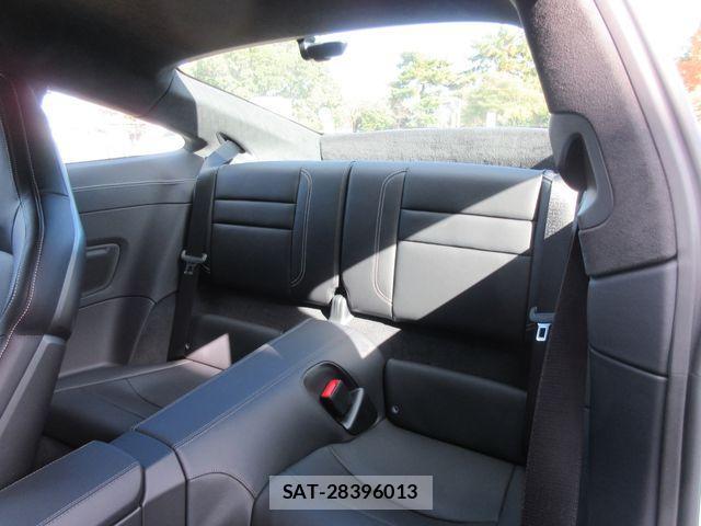 Porsche 911 2025-06 1663139-15