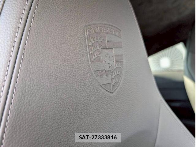 Porsche 911 2019-08 1663145-15