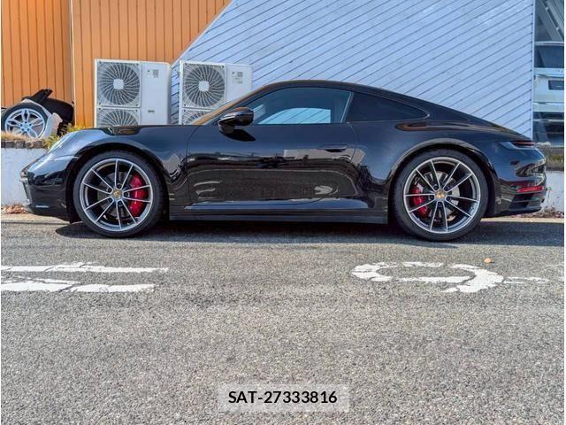 Porsche 911 2019-08 1663145-18