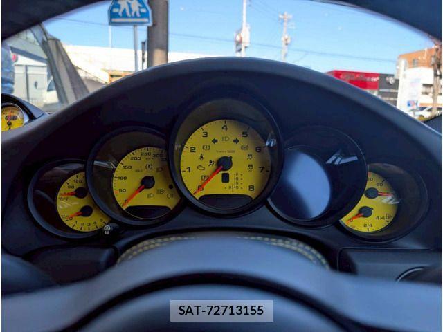 Porsche 911 2018-09 2084544-12
