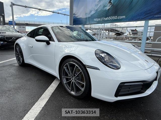 Porsche 911 2024-03 2214046-0