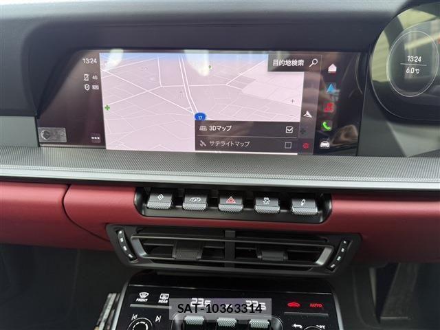 Porsche 911 2024-03 2214046-13