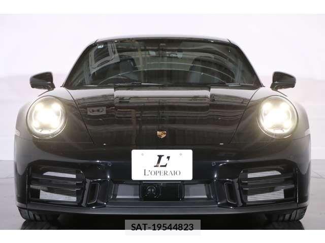 Porsche 911 2025-01 2729822-11