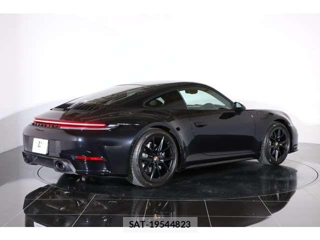 Porsche 911 2025-01 2729822-17