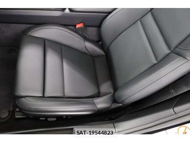 Porsche 911 2025-01 2729822-7
