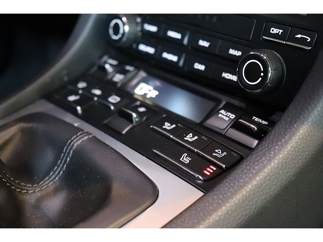Porsche 911 2018-12 3680060-14